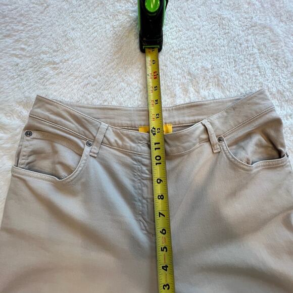 St. John’s Women’s Yellow Label Beige Khaki Pants Size 10 Classic Old Money - Picture 6 of 8